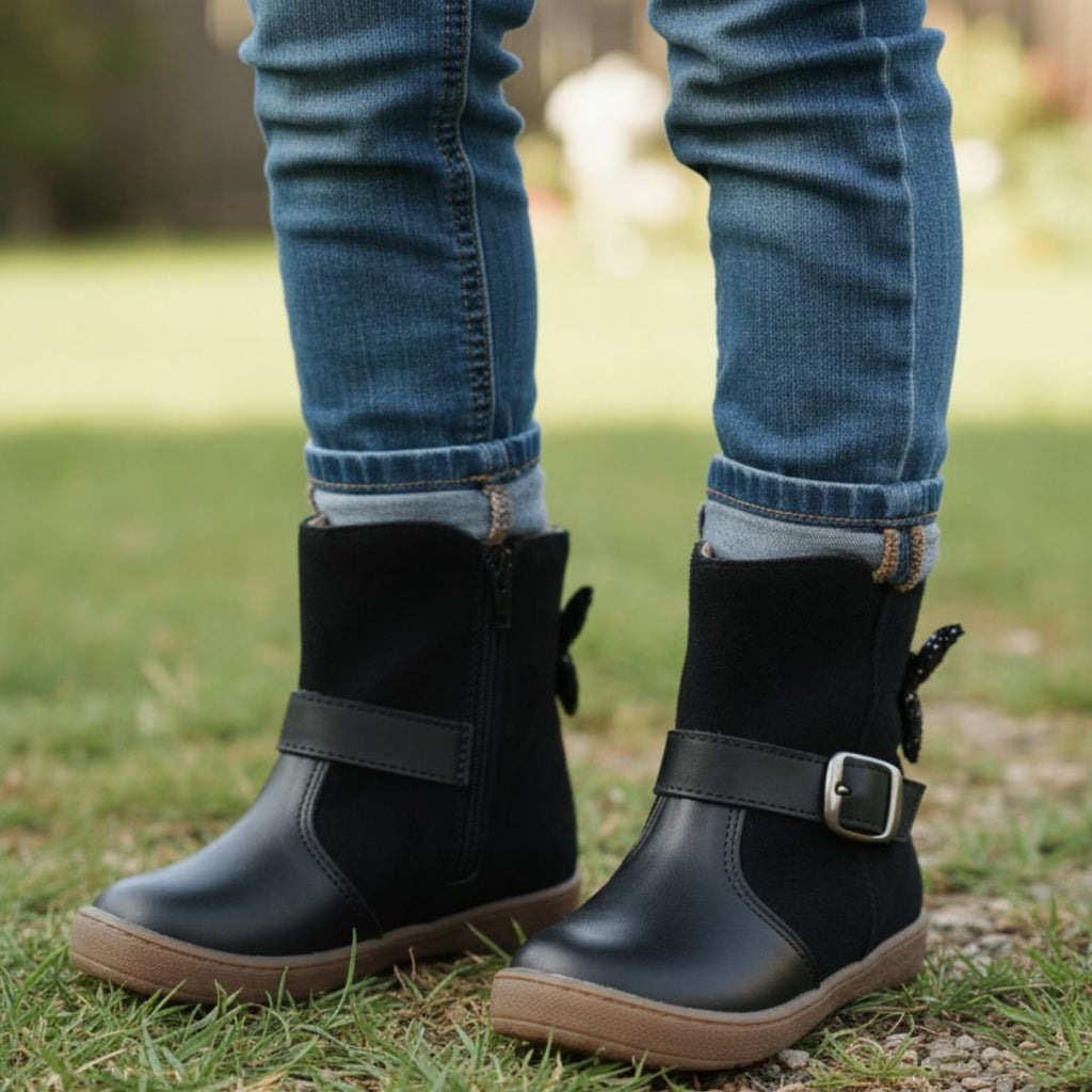 Bottine Noire Fille à Fermeture Éclair et Boucle